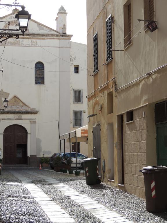 Mary Centro Storico Apartman Alghero Kültér fotó